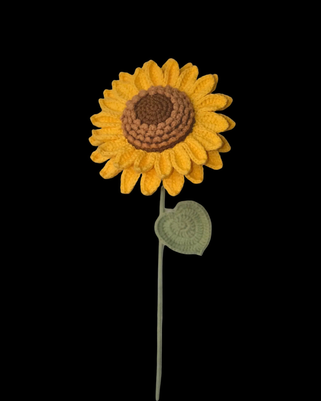 Untitled Flowers — Sonnenblume, gelb, handgehäkelt, freigestellt