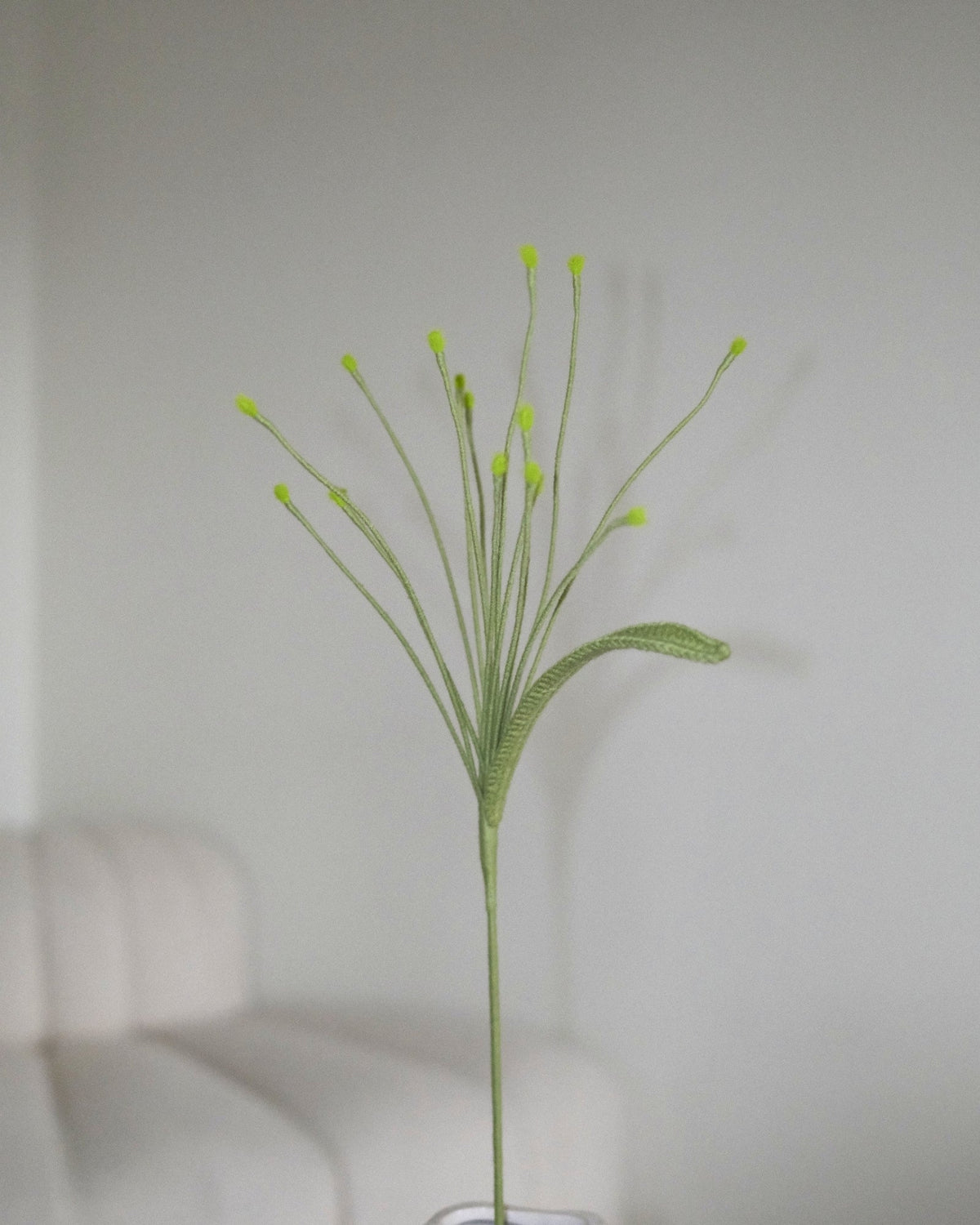 Untitled Flowers — Pennisetum, dunkelgrün, handgehäkelt, Detail